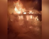 Вчера вечером произошёл пожар на улице второй Ледорезной. Жилой частный дом сгорел полностью из-за короткого замыкания электропроводки.