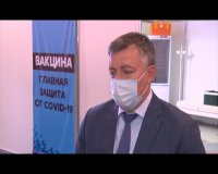 Глава региона Игорь Кобзев предложил решить вопрос об организации пунктов вакцинации на всех территориях Иркутской области.
