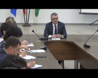 Расширенное планёрное совещание накануне провёл мэр Усть-Кутского района Сергей Анисимов